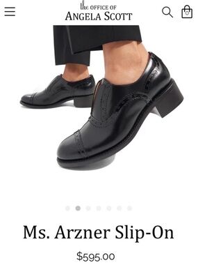 Angela Scott Black Patent Heels US 7.5